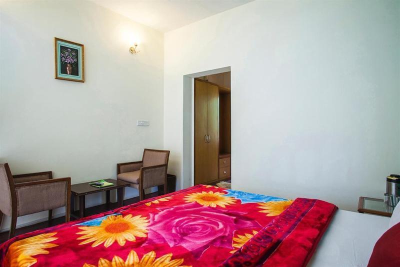 Oyo 28425 Dal Lake Resort Dharamsala Zewnętrze zdjęcie
